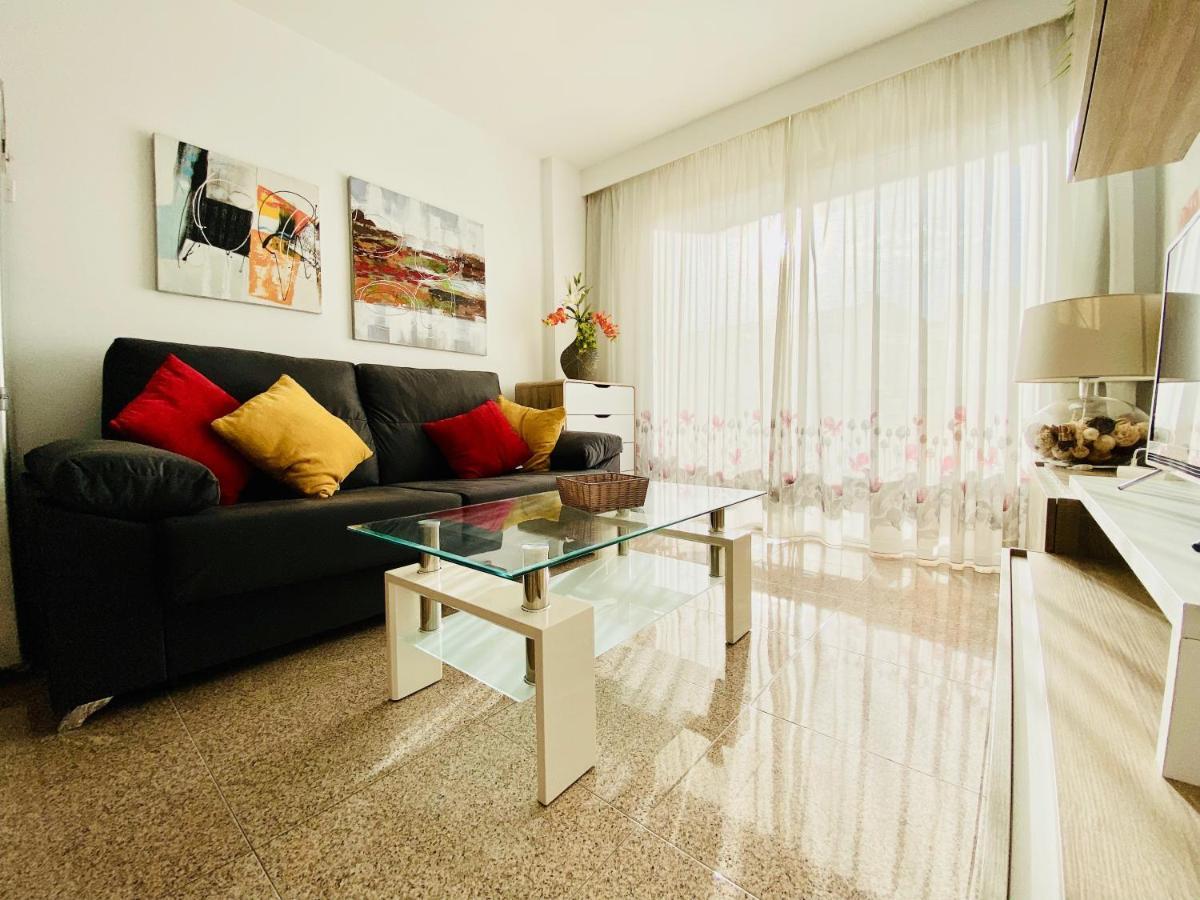 Orange And White Apartment In Yumbo San Bartolomé 외부 사진